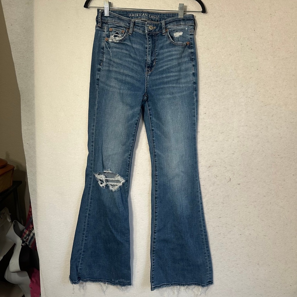 American Eagle Super Hi-Rise Flare Jeans Distressed Ripped Knee Blue Size 4 Reg‎